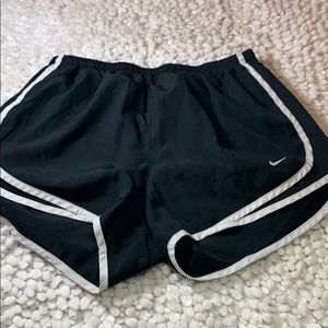 women’s nike shorts